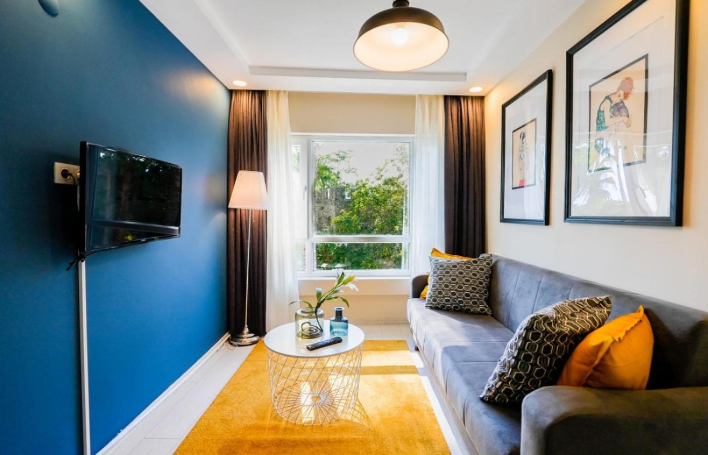 Excellent Flat Near Hadrian'S Gate Apartment Antalya Exterior photo