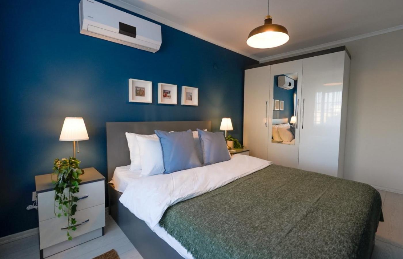 Excellent Flat Near Hadrian'S Gate Apartment Antalya Exterior photo
